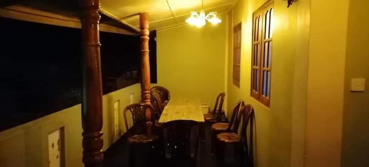 Narra Homestay Maskeliya Esterno foto