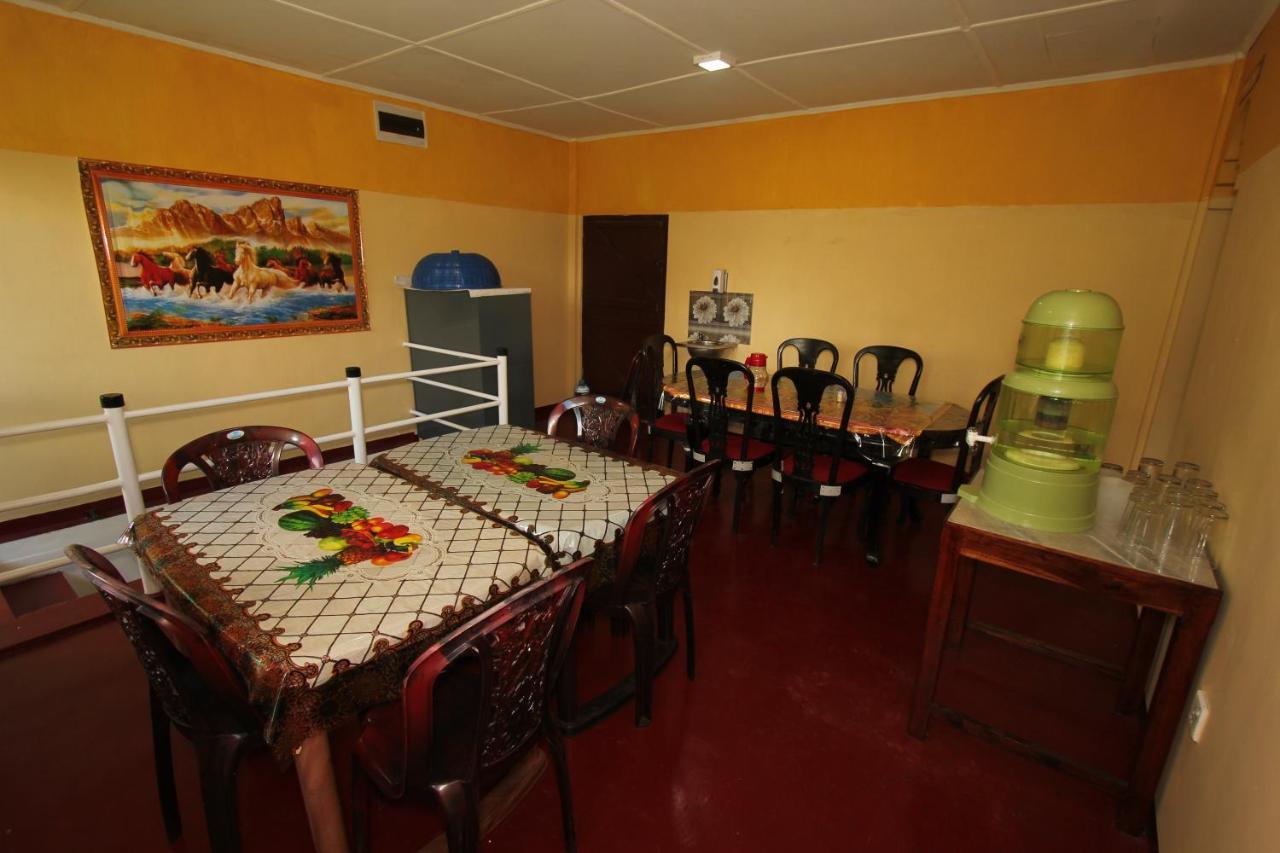 Narra Homestay Maskeliya Esterno foto